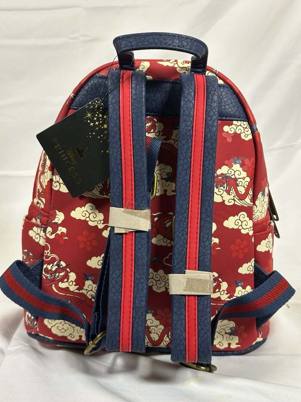 Disney Loungefly Mulan Mushu & Cri Kree Backpack - Picture 3 of 5